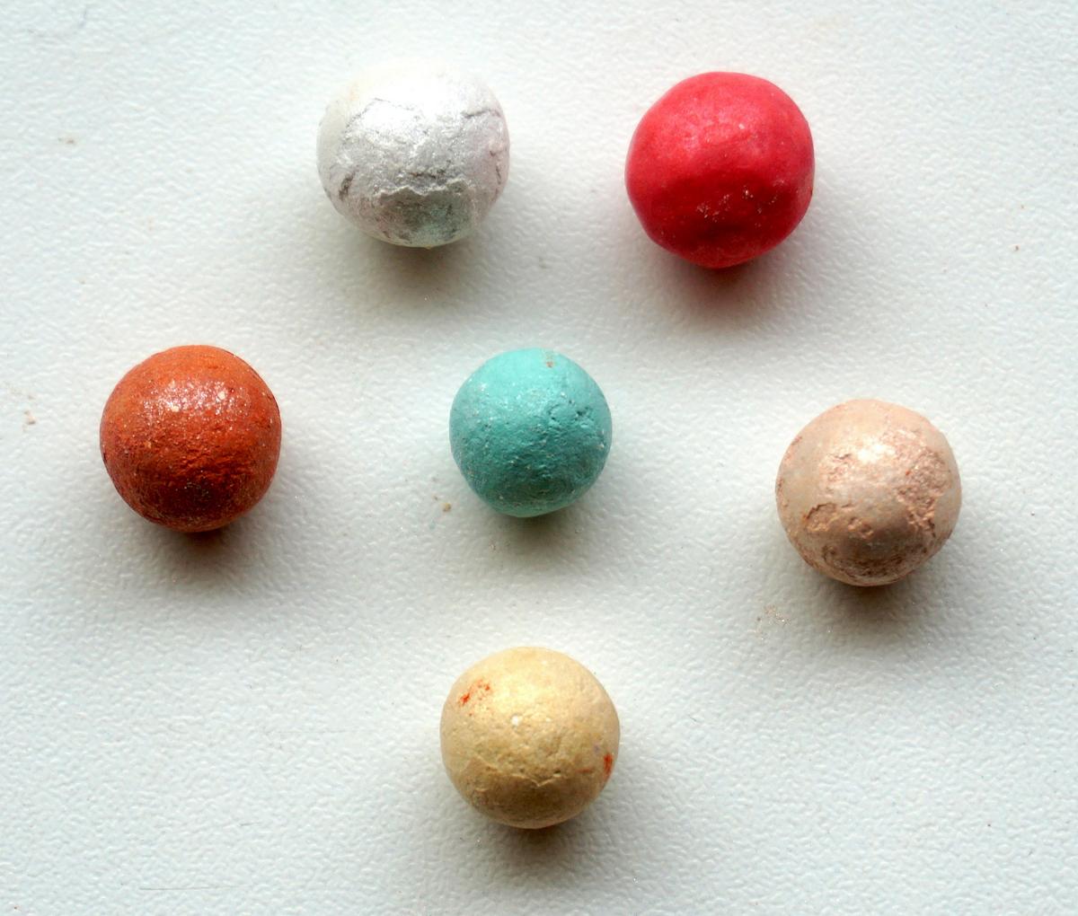GUERLAIN Météorites Rainbow Pearls