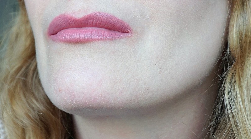 JOUER Long Wear Lip Creme Petale de Rose - Highendlove
