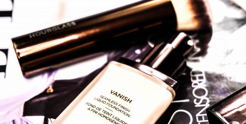 HOURGLASS Vanish Seamless Finish Liquid Foundation - Highendlove