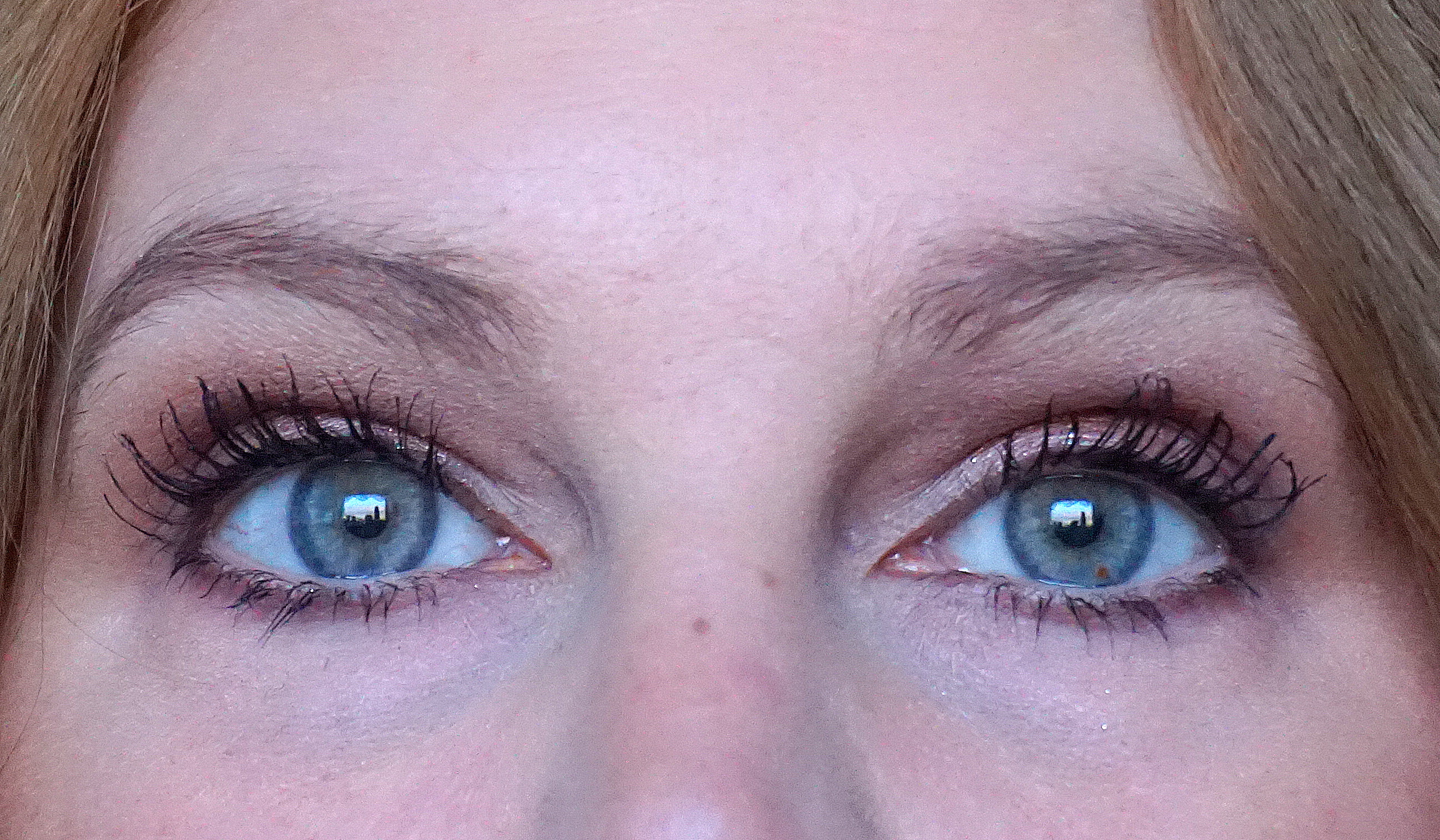 CLARINS Open your eyes wide - 4 Essentials für umwerfend schöne Augen - Highendlove